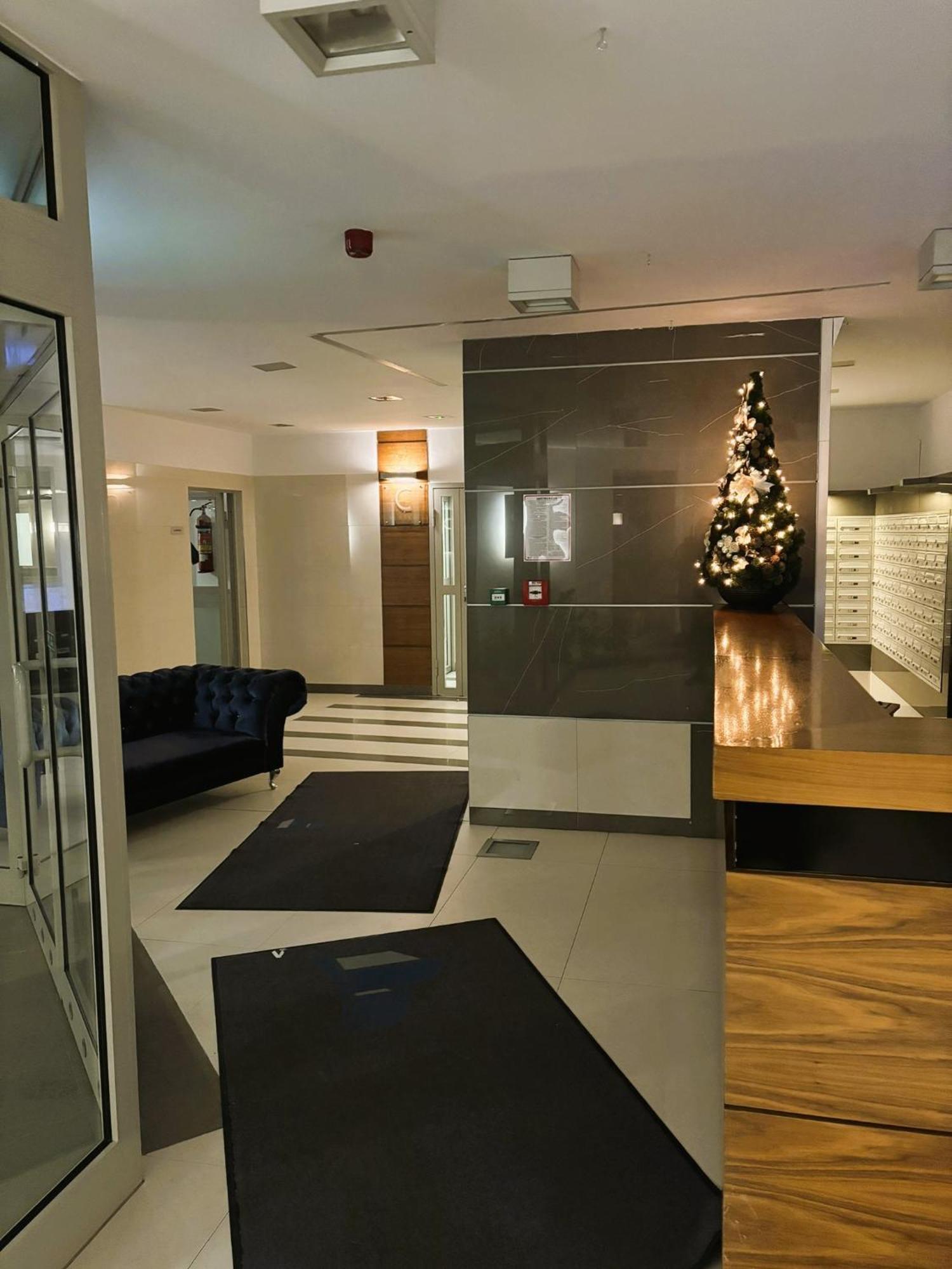 Project Comfort Apartament Zygmunta Slominskiego 5/64 Warschau Buitenkant foto